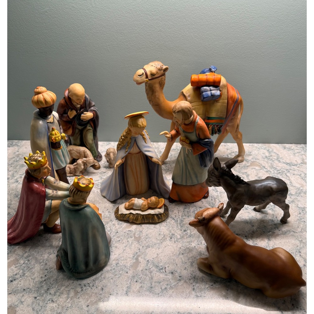 Goebel Hummel Nativity Set West Germany Porcelain Figurines Multi Color 11 Piece